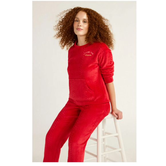 RED Women’s Crew Neck Plush Pajama Set SIZE LARGE - Picture 1 of 4